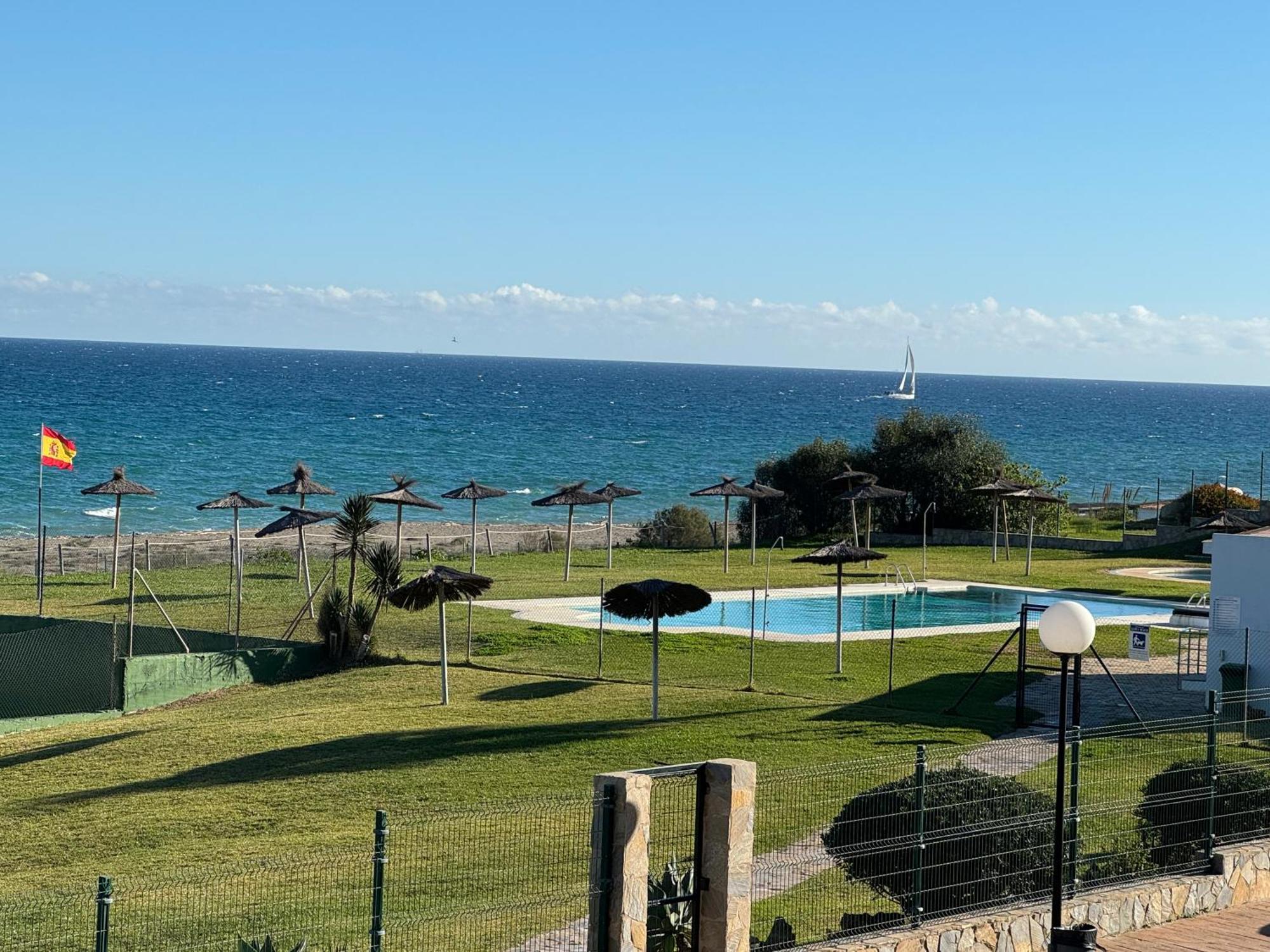 Aldea Beach, Manilva Castillo de Sabinillas Kültér fotó