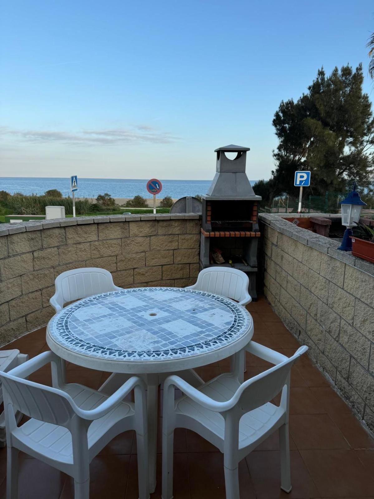 Aldea Beach, Manilva Castillo de Sabinillas Kültér fotó